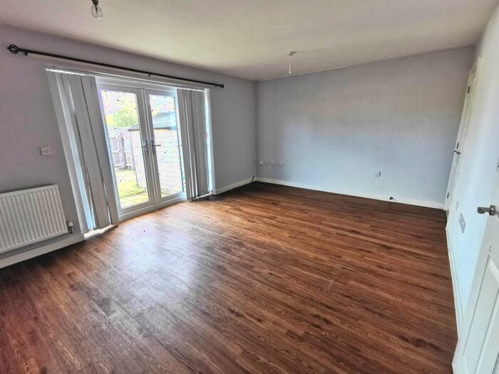 3 Bedroom Terraced House To Rent In Gorton Lane, Manchester, M12