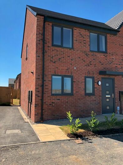 3 Bedroom Property To Rent In Memory Lane, Kingswood, Hull, HU7