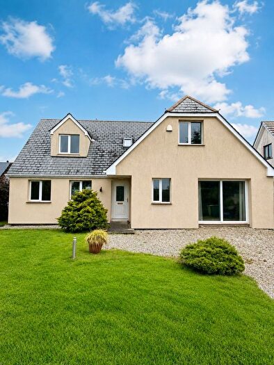 4 Bedroom Detached House For Sale In Beacon Road, Foxhole, St Austell, PL26