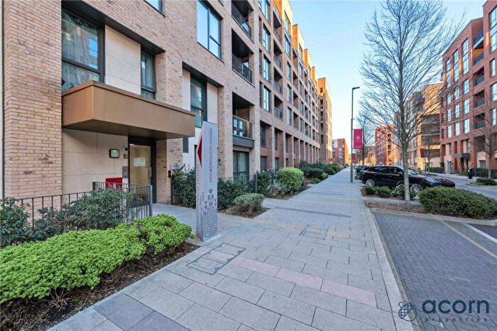 1 Bedroom Apartment For Sale In Holborough House, Lismore Boulevard, Colindale, NW9