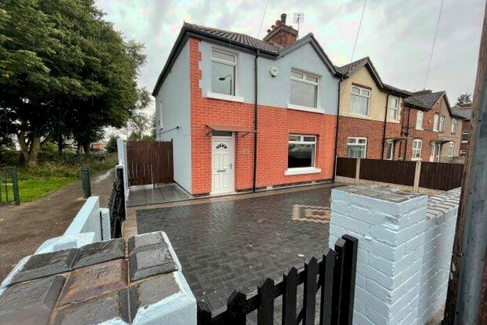 3 Bedroom Semi-Detached House To Rent In David Street, Nottingham, NG17