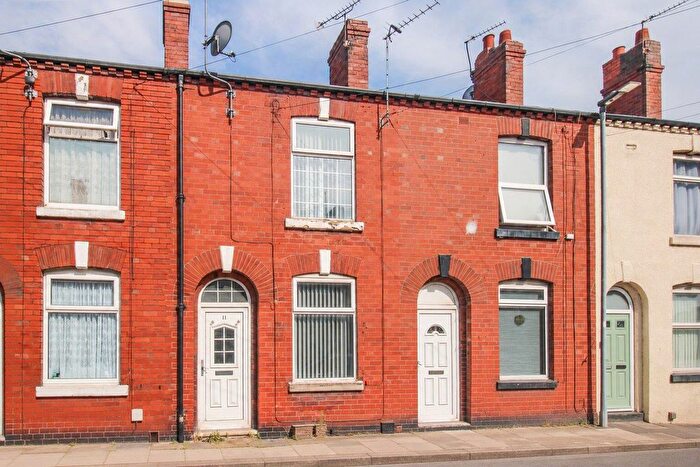 2 Bedroom Terraced House For Sale In Clement Street, Wakefield, WF2