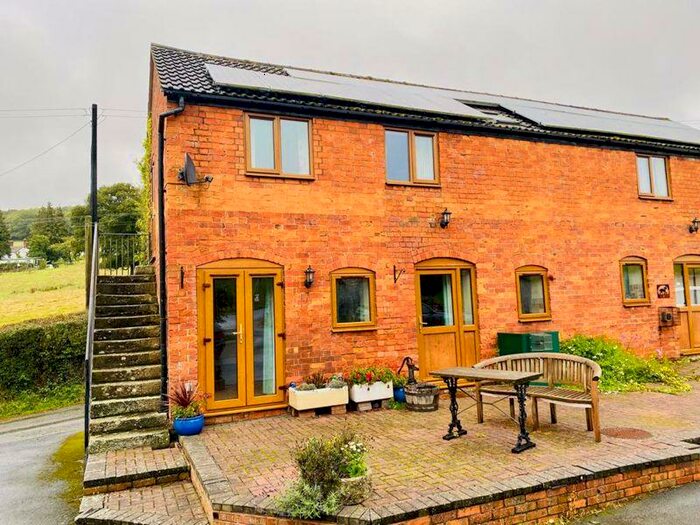 2 Bedroom Semi-Detached House To Rent In Beans Butts, Hereford, HR1