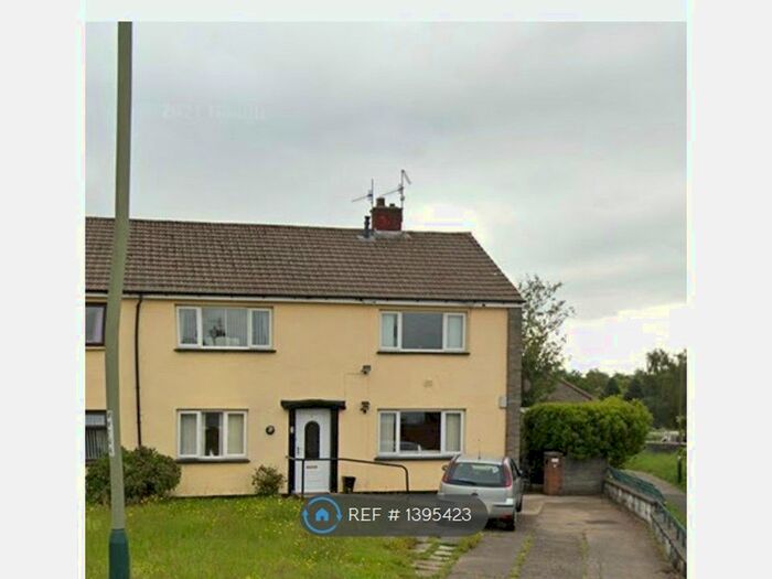 2 Bedroom Flat To Rent In Brynfedw, Bedwas, Caerphilly, CF83