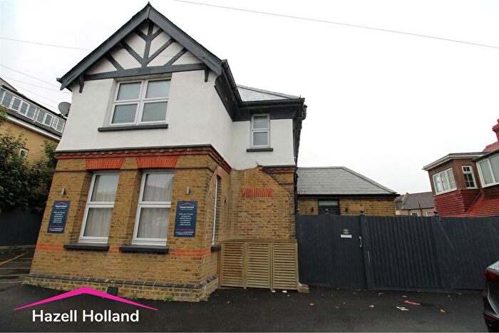 1 Bedroom Maisonette To Rent In Park Road, Dartford, DA1
