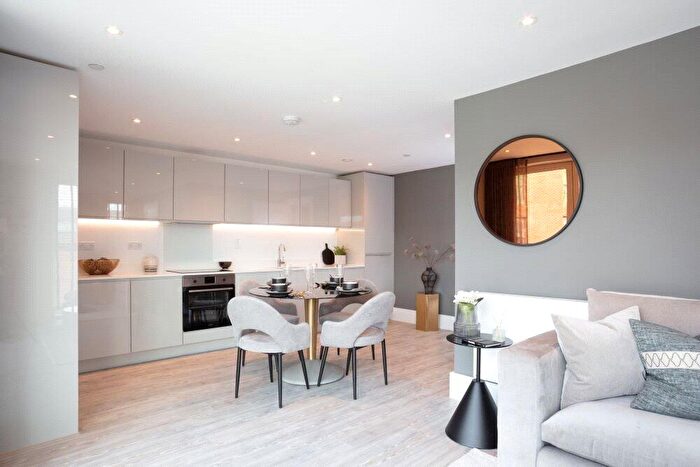 2 Bedroom Apartment For Sale In B.. McArthur's Yard, Gas Ferry Road, Bristol, BS1