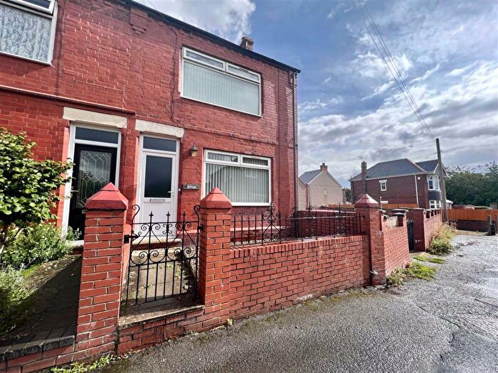 3 Bedroom End Of Terrace House To Rent In School Street, Rhosllanerchrugog, Wrexham, LL14