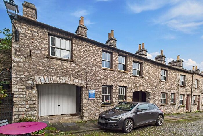 3 Bedroom Terraced House For Sale In Fleece Inn Yard, Highgate, Kendal, LA9