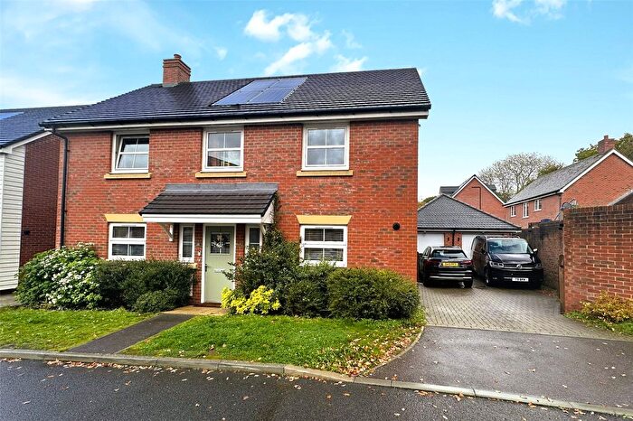 4 Bedroom Detached House For Sale In Dragons Way, Church Crookham, Fleet, Hampshire, GU52