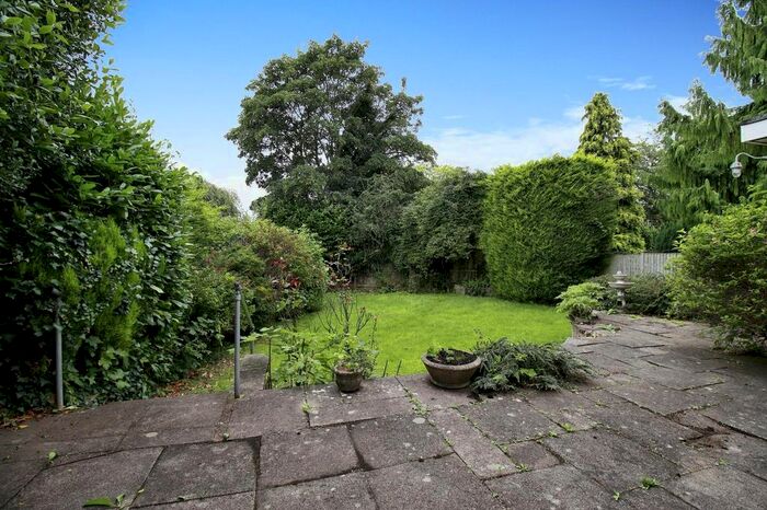 4 Bedroom Detached House For Sale In Lodge Road, Knowle, Solihull, B93