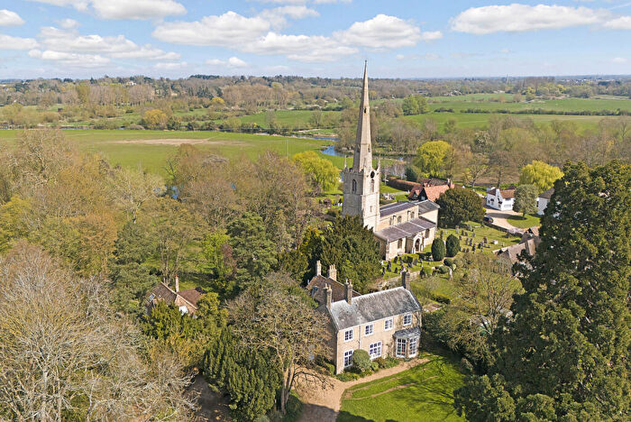 5 Bedroom Detached House For Sale In Common Lane, Hemingford Abbots, Huntingdon, Cambridgeshire, PE28