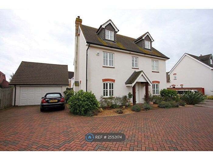 5 Bedroom Detached House To Rent In Alton Avenue, West Malling, ME19