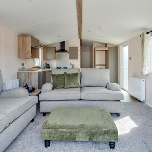 2 Bedroom Lodge For Sale In Blackmoor Lane, Bardsey, Leeds, LS17