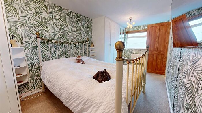 2 Bedroom Terraced House For Sale In Amelia Close, Portland, DT5