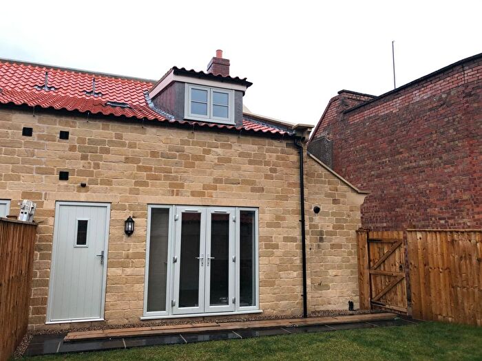2 Bedroom Property To Rent In Eastgate, Pickering, YO18