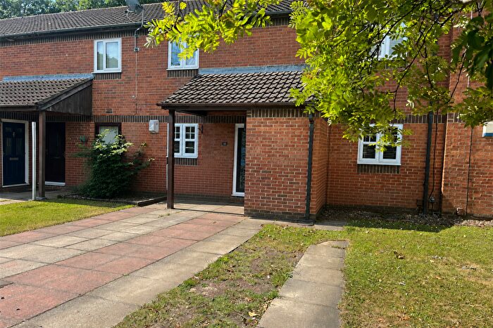 2 Bedroom Flat To Rent In Hazelmoor, Hebburn, NE31