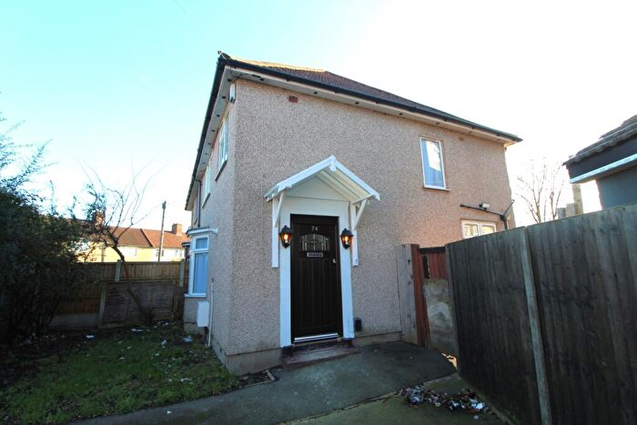 3 Bedroom Semi Detached House To Rent In Connor Road, Dagenham, Essex, RM9