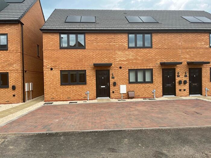 3 Bedroom House To Rent In Stonemason Way, PE4