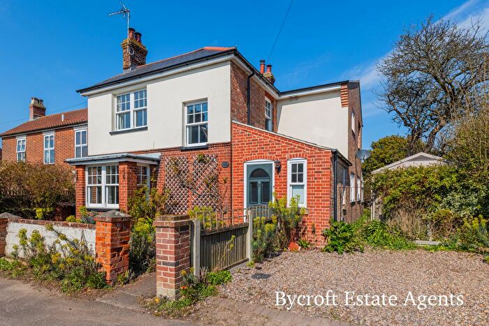 5 Bedroom Detached House For Sale In Old Chapel Road, Winterton-On-Sea, NR29