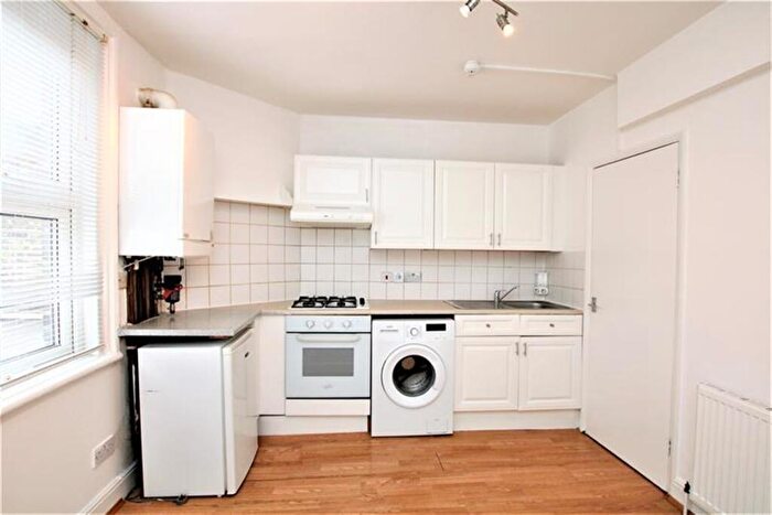 1 Bedroom Flat To Rent In Finchley Road, South Hampstead, NW3