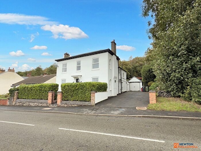 4 Bedroom Detached House For Sale In Leicester Road, Whitwick, LE67
