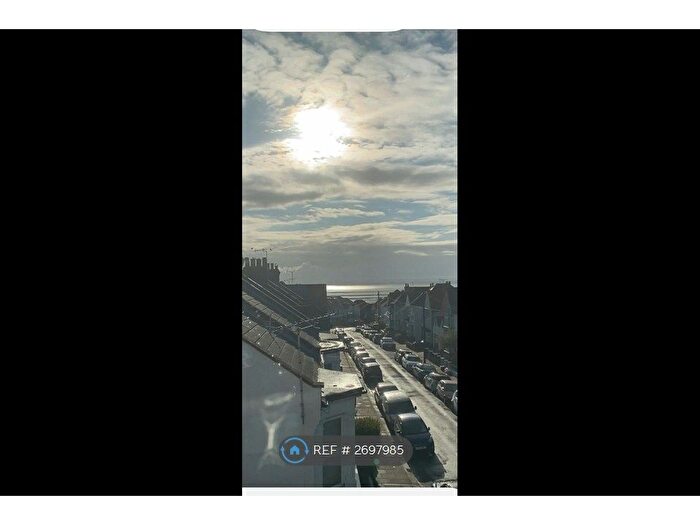 3 Bedroom Flat To Rent In Leigh On Sea Essex, Leigh On Sea Essex, SS9