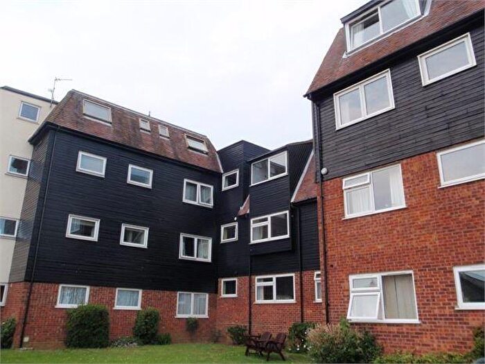 2 Bedroom Apartment To Rent In Charleston Court, West Mersea, CO5
