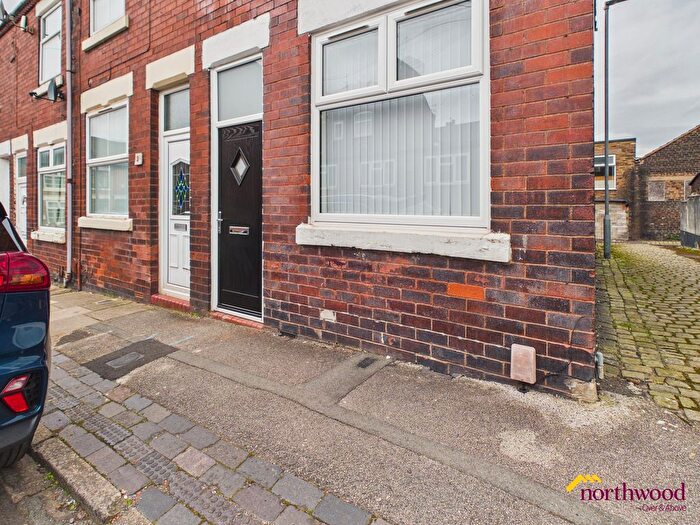 2 Bedroom Terraced House For Sale In Kelsall Street, Burslem, ST6