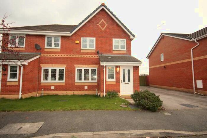 3 Bedroom Semi-Detached House To Rent In Milton Close, Ellesmere Port, CH65