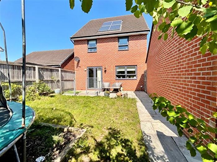 4 Bedroom Detached House For Sale In Ryburn Road, Waverley, Rotherham, S60