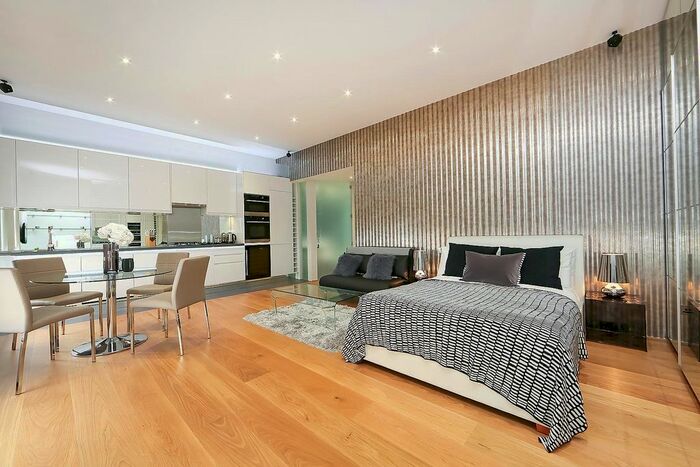 Studio To Rent In Harrington Gardens, London, SW7