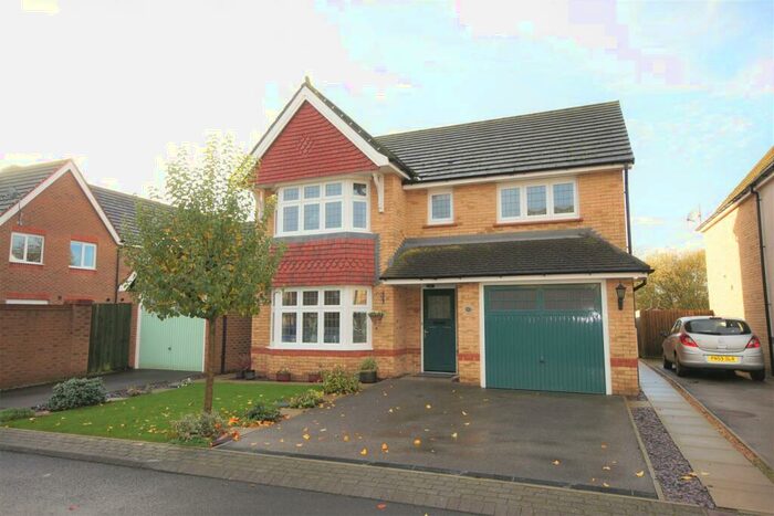 4 Bedroom Detached House For Sale In Holtby Avenue, Cottingham, HU16