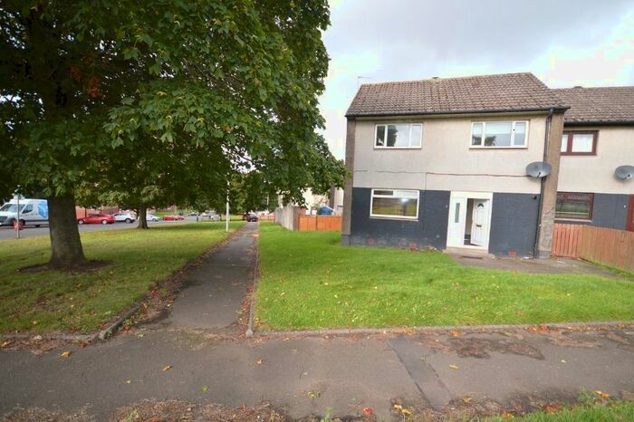 3 Bedroom Terraced House To Rent In Spey Drive, West End, Dundee DD2