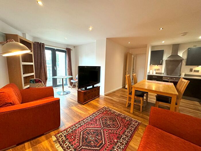 1 Bedroom Flat To Rent In Kings Road, Swansea, SA1