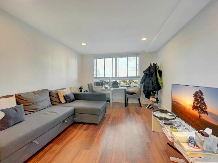 1 Bedroom Flat To Rent In Market Road, London, N7