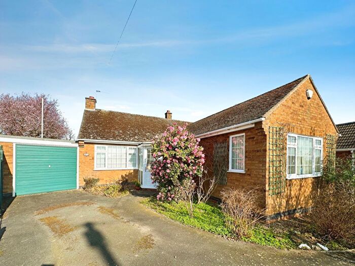 2 Bedroom Bungalow For Sale In Templar Way, Rothley, Leicester, LE7