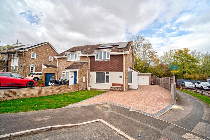 3 Bedroom Semi-Detached House For Sale In Belsay, West Swindon, SN5