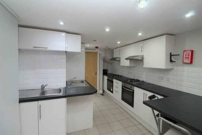 7 Bedroom House To Rent In Merthyr Street, Cathays, Cardiff, CF24