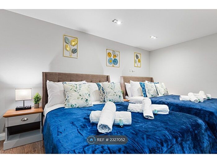 1 Bedroom Flat To Rent In Lavender Hill, London, SW11