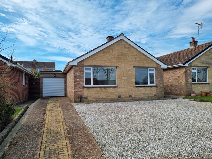 2 Bedroom Bungalow To Rent In Harkwood Drive, Hamworthy, Poole, BH15