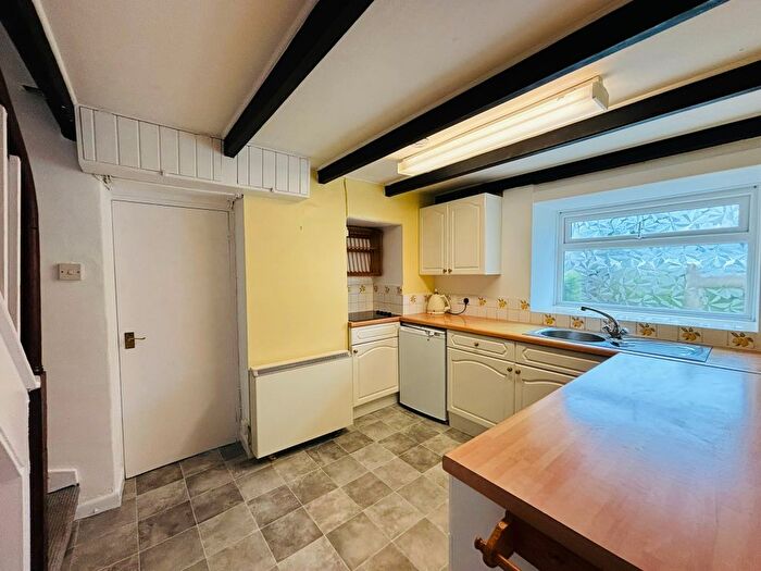 2 Bedroom Cottage To Rent In Tredavoe, Penzance, TR20