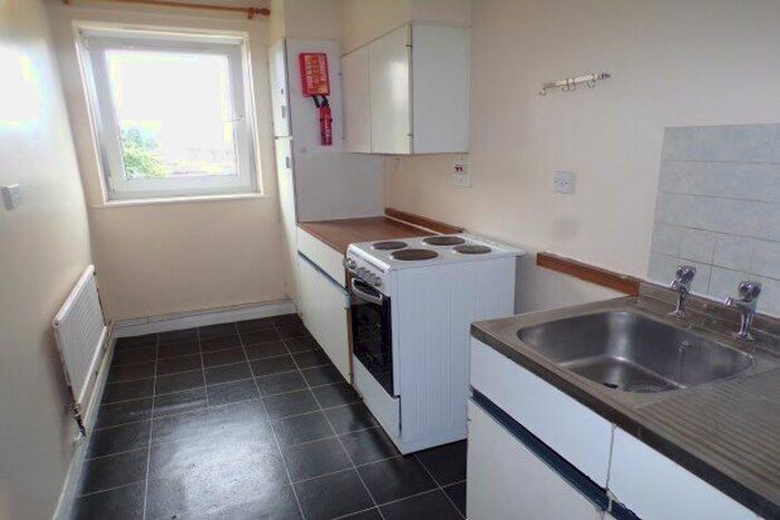 1 Bedroom Property To Rent In Hunsdon Close, Dagenham, RM9