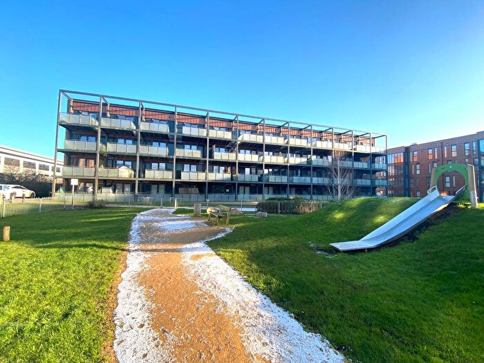 2 Bedroom Flat For Sale In Horizon Place, Studio Way, Borehamwood, Hertfordshire, WD6