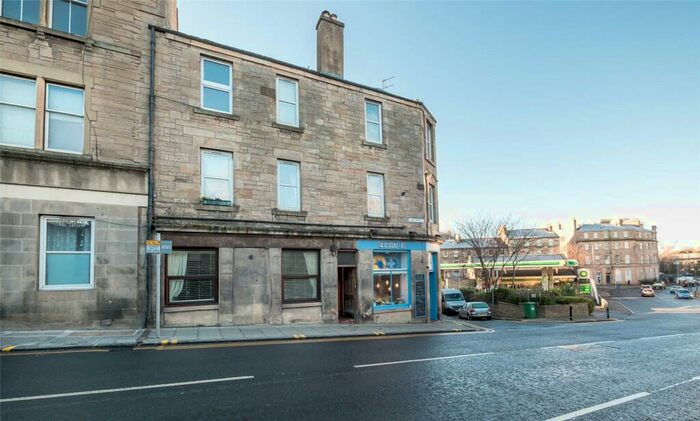 1 Bedroom Flat To Rent In Canonmills, Edinburgh, EH3