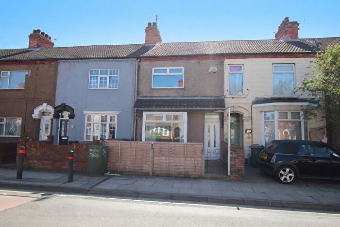 3 Bedroom Terraced House For Sale In Wellngton Street, Grimsby, DN32
