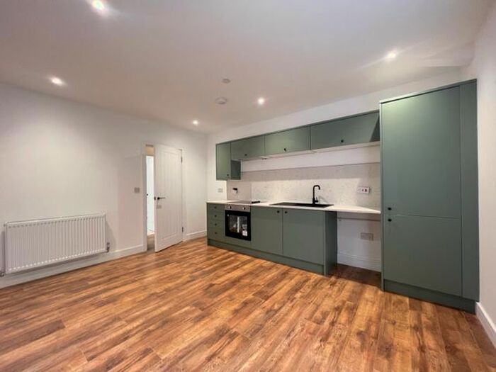 2 Bedroom Flat To Rent In Morgan Street, Tredegar, NP22