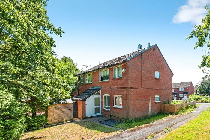 1 Bedroom Flat For Sale In Denbeck Wood, Eastleaze, Swindon, Wiltshire, SN5