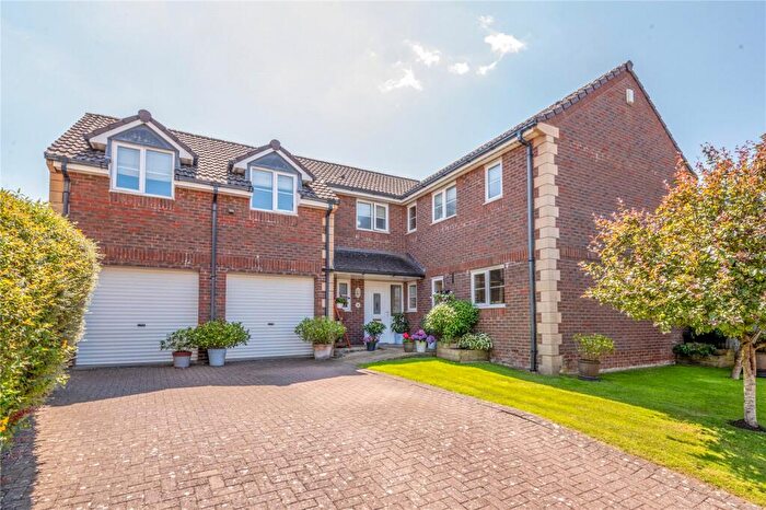 5 Bedroom Detached House For Sale In Orchard Close, West Ashton, BA14