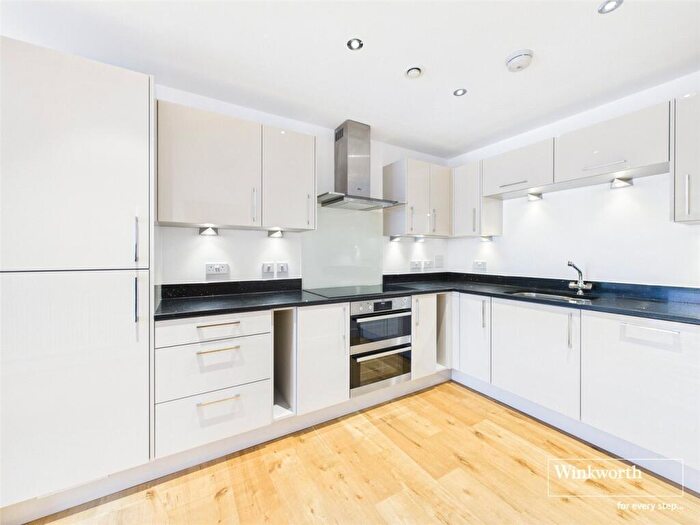 1 Bedroom Apartment For Sale In Kingman Way, Newbury, Berkshire, RG14