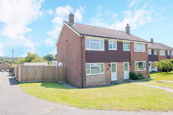 3 Bedroom Semi-Detached House To Rent In Michelham Road, Uckfield, TN22